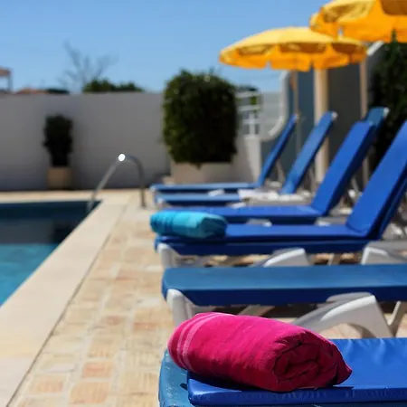 Bed and Breakfast Mira Parque 2*